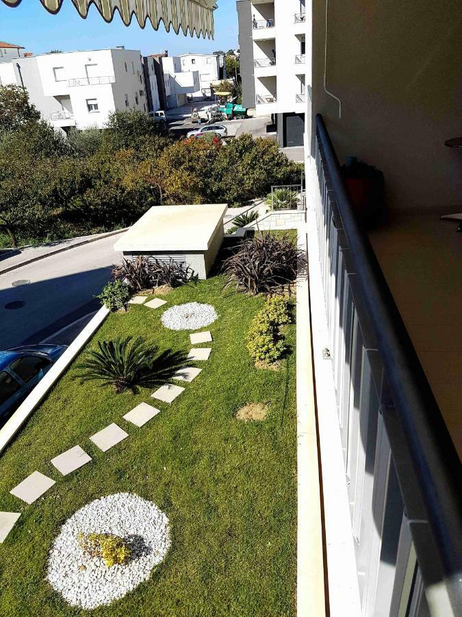 Apartment Rio Podstrana Buitenkant foto