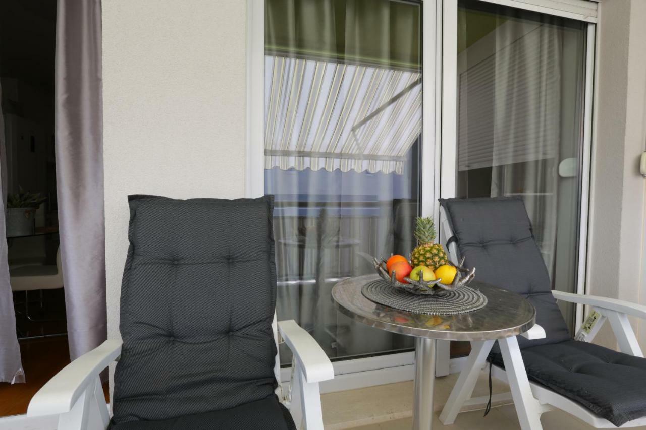 Apartment Rio Podstrana Buitenkant foto