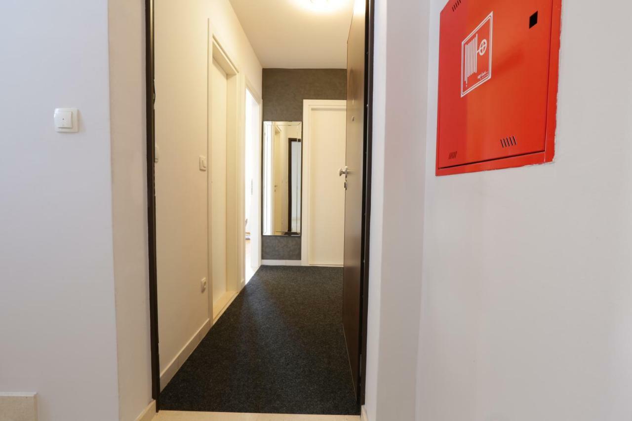 Apartment Rio Podstrana Buitenkant foto